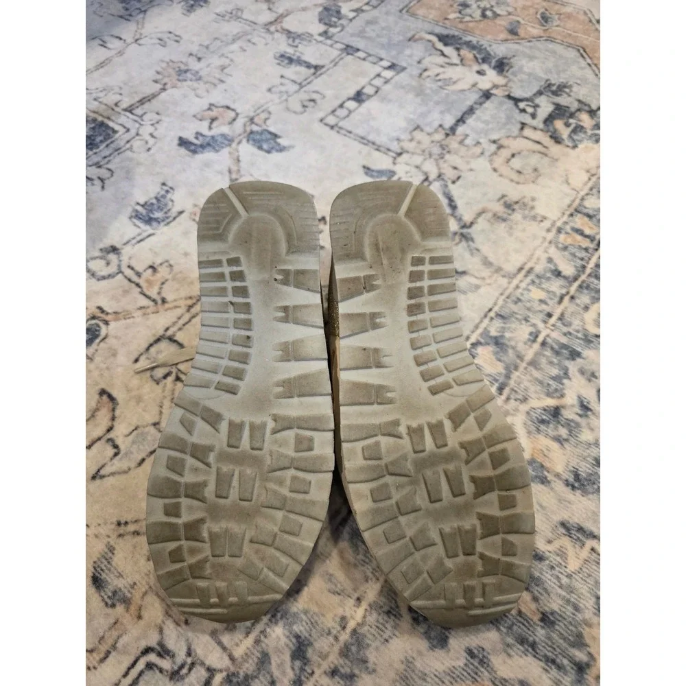 Vintage Havana Ronit Women's‎ Size 10 Cream Beige Gold Glitter Star Sneakers